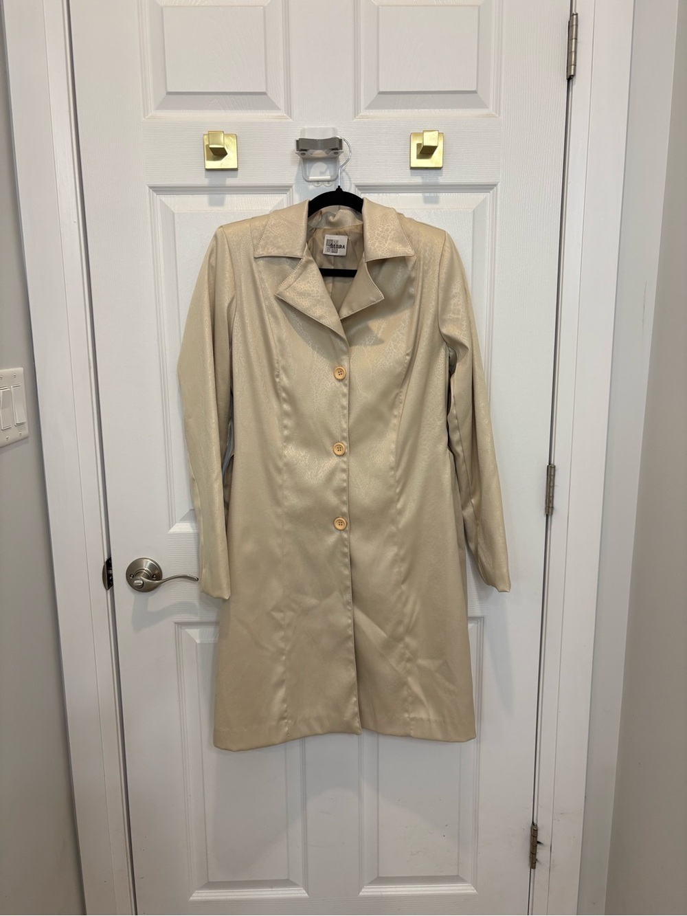 Vintage PMBM Couture Classic Women's Cream Trench Coat - #1448